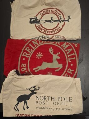 Holiday Christmas Reindeer Mail Design Large Canvas Sacks Set Of 3